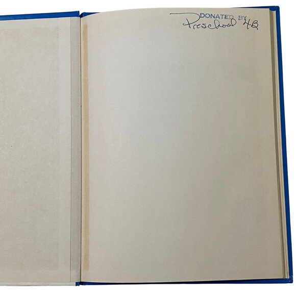 I'm Glad I'm Little Hardcover Kathleen Wulf Preschool Childrens Picture Book 70s - Picture 3 of 7